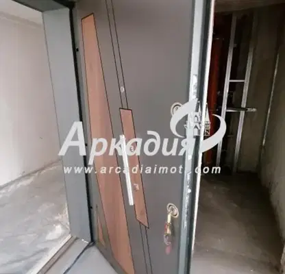 Снимка 4 — Двустаен апартамент в Пловдив, Център