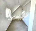 Снимка 3 — Двустаен апартамент с две тераси в Център, Пловдив