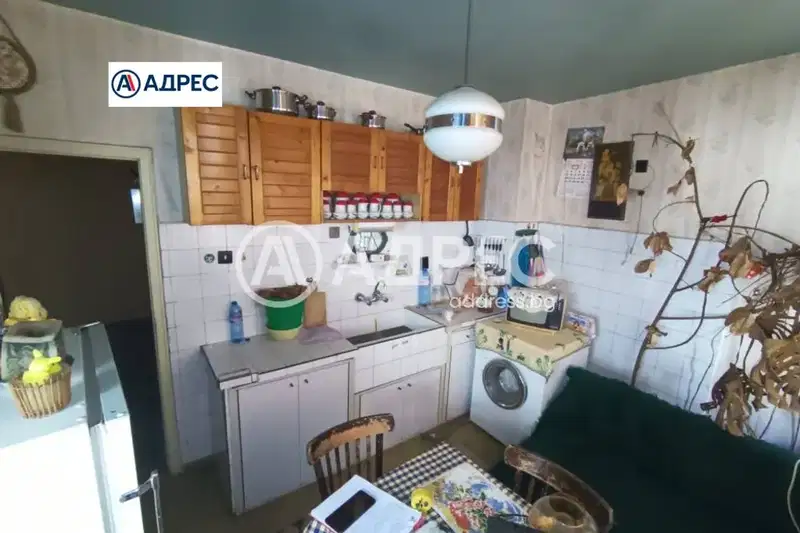 Двустаен апартамент в центъра на Разград с две тераси
