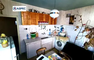 Двустаен апартамент в Раз, Център