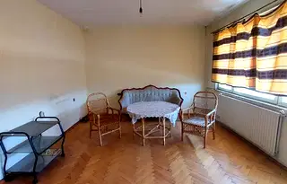 Двустаен апартамент в Кърджали, Център