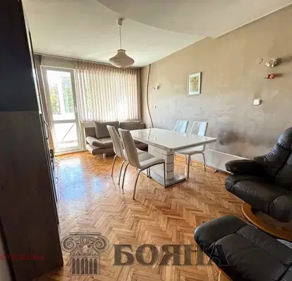 Снимка 4 — Двустаен апартамент в Русе, Център