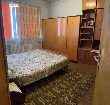 Снимка 5 — Двустаен апартамент във Враца, Център