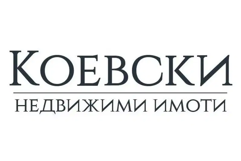 Двустаен апартамент в Център, 70 кв.м, с тераса