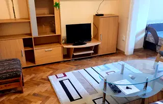 Двустаен апартамент в София, Център