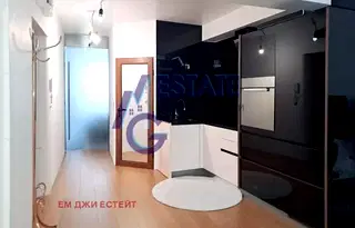 Двустаен апартамент в Бургас, Център