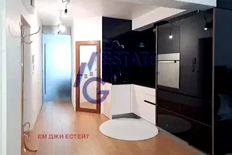 Двустаен апартамент в Бургас, Център