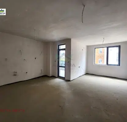 Снимка 2 — Двустаен апартамент в Пазарджик, Център
