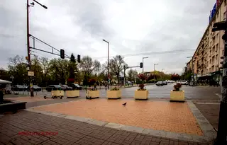 Просторен 2-стаен апартамент с две тераси в Център, София