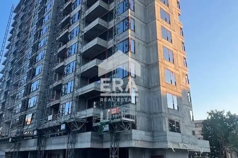 Двустаен апартамент във Варна, Чайка