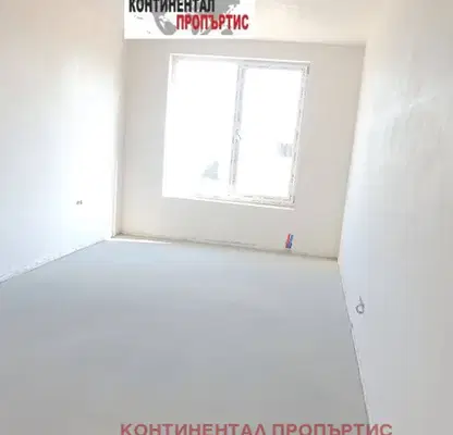 Снимка 3 — Двустаен апартамент в София, Дианабад
