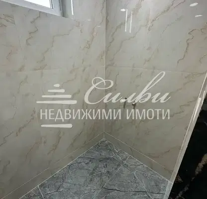 Снимка 4 — Двустаен апартамент в Шумен, Добруджански
