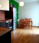 Двустаен апартамент в София, Докторски паметник