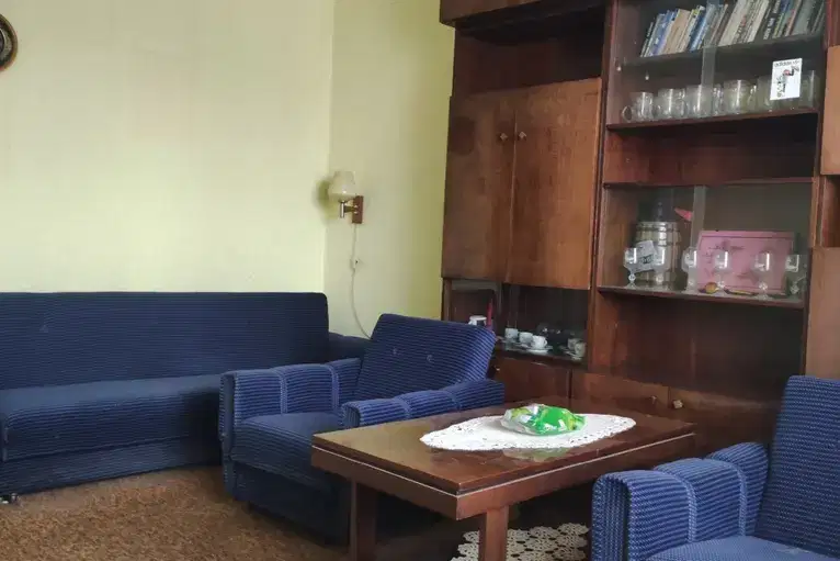 Двустаен апартамент в Хасково, Дружба 1