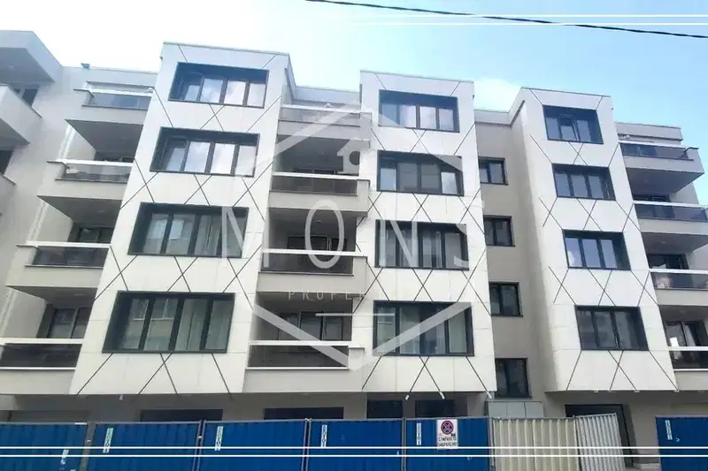 2-bedroom apartment in Sofiya, Drujba 1