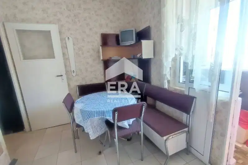 Двустаен апартамент в Хасково, Дружба 1