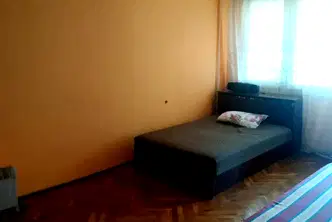 Двустаен апартамент в Плевен, Дружба 4