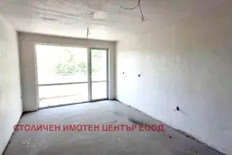 Двустаен апартамент в София, Дървеница