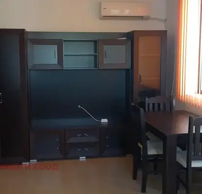 Снимка 4 — Двустаен апартамент във Варна, Галата