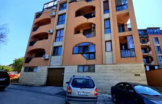 Двустаен апартамент във Варна, Галата