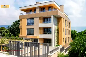 Двустаен апартамент във Варна, Галата