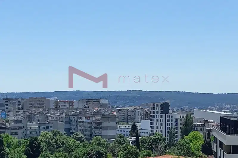 Двустаен апартамент във Варна, Гранд Мол