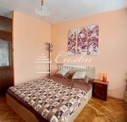 Photo 3 — 2-bedroom apartment in Shumen, Herson