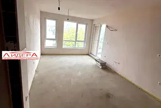 Двустаен апартамент в Пловдив, Христо Смирненски