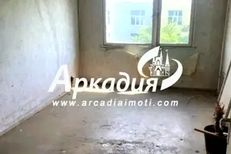 Двустаен апартамент в Пловдив, Христо Смирненски