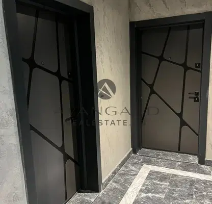 Снимка 4 — Двустаен апартамент с тераса в Гребна база, Пловдив