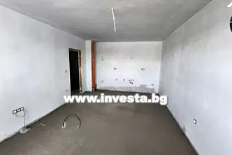 Двустаен апартамент в Пловдив, Христо Смирненски