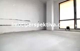 Двустаен апартамент в Пловдив, Христо Смирненски