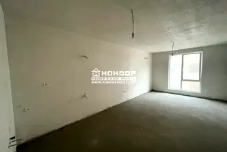 Двустаен апартамент в Пловдив, Христо Смирненски