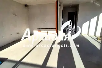 Двустаен апартамент в Пловдив, Христо Смирненски