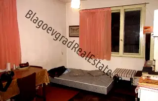 Двустаен апартамент в Благоев, Идеален център
