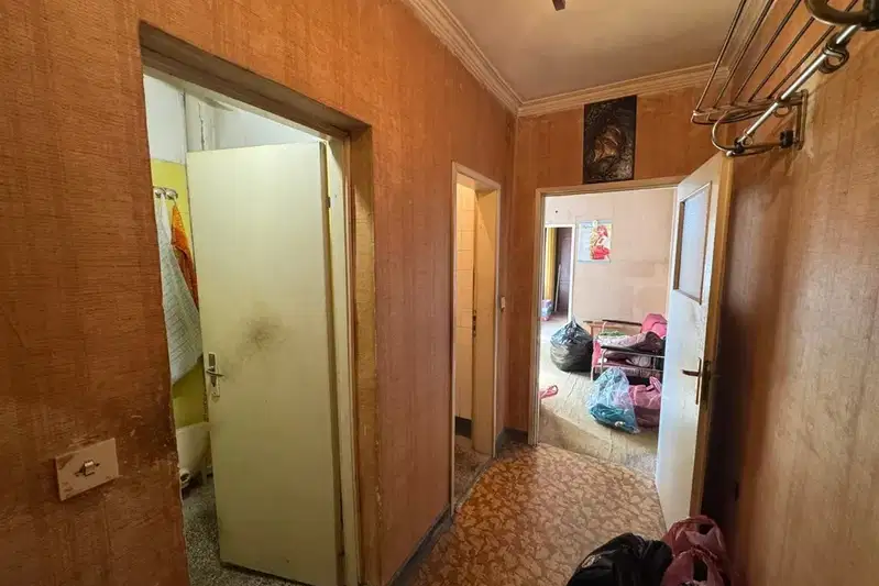 Двустаен апартамент в Монтана, Идеален център