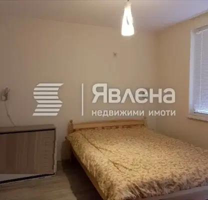 Снимка 3 — Двустаен апартамент в Идеален център, Благоевград с тераса