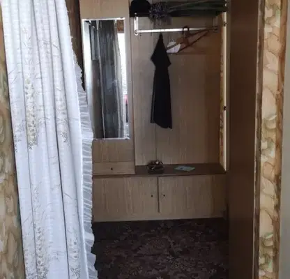 Снимка 5 — Двустаен апартамент в Перник, Изток