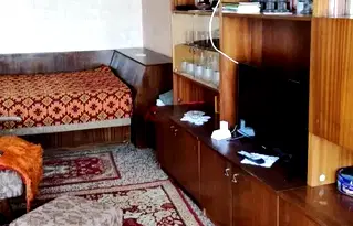 Двустаен апартамент в Перник, Изток