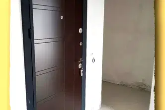 Двустаен апартамент в Перник, Изток
