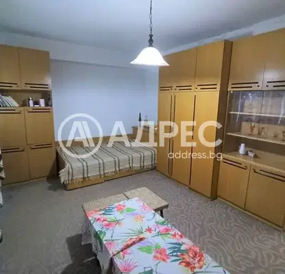 Photo 2 — 2-bedroom apartment in Раз, Житница