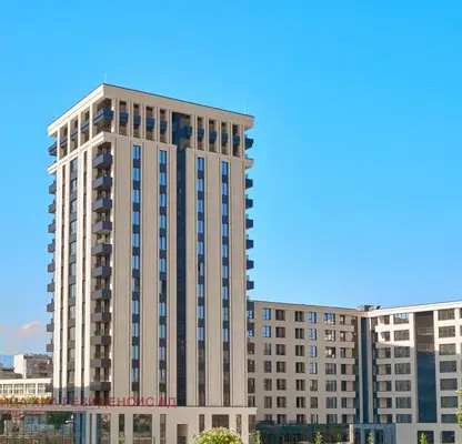 Снимка 2 — Двустаен апартамент 120 кв.м. в Каменица 1, Пловдив