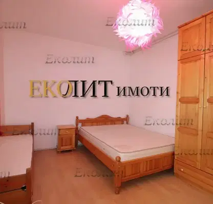 Снимка 4 — Двустаен апартамент в София, Карпузица