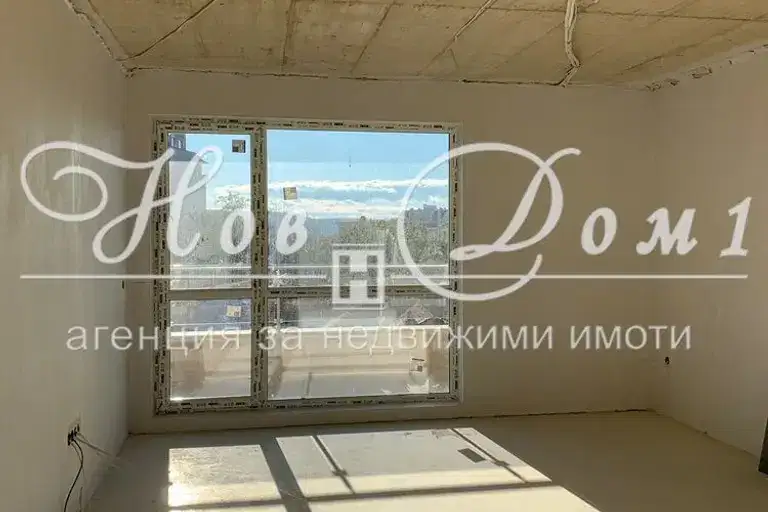 Двустаен апартамент във Варна, Колхозен пазар