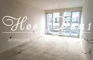 Двустаен апартамент с южно изложение в Колхозен пазар, Варна