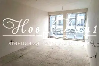 Двустаен апартамент с южно изложение в Колхозен пазар, Варна
