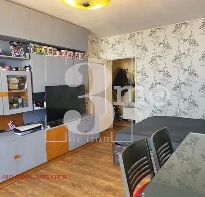 Снимка 5 — Двустаен апартамент в София, Красна поляна 1