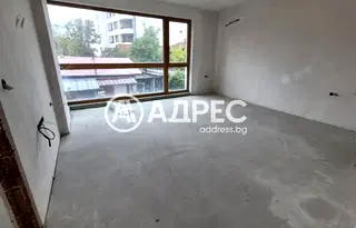 Двустаен апартамент в София, Кръстова вада