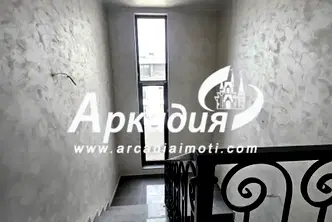 Двустаен апартамент в Пловдив, Кършияка