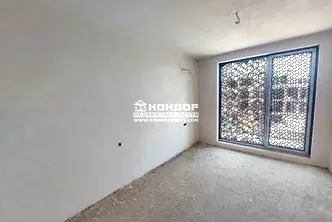 Двустаен апартамент в Пловдив, Кършияка